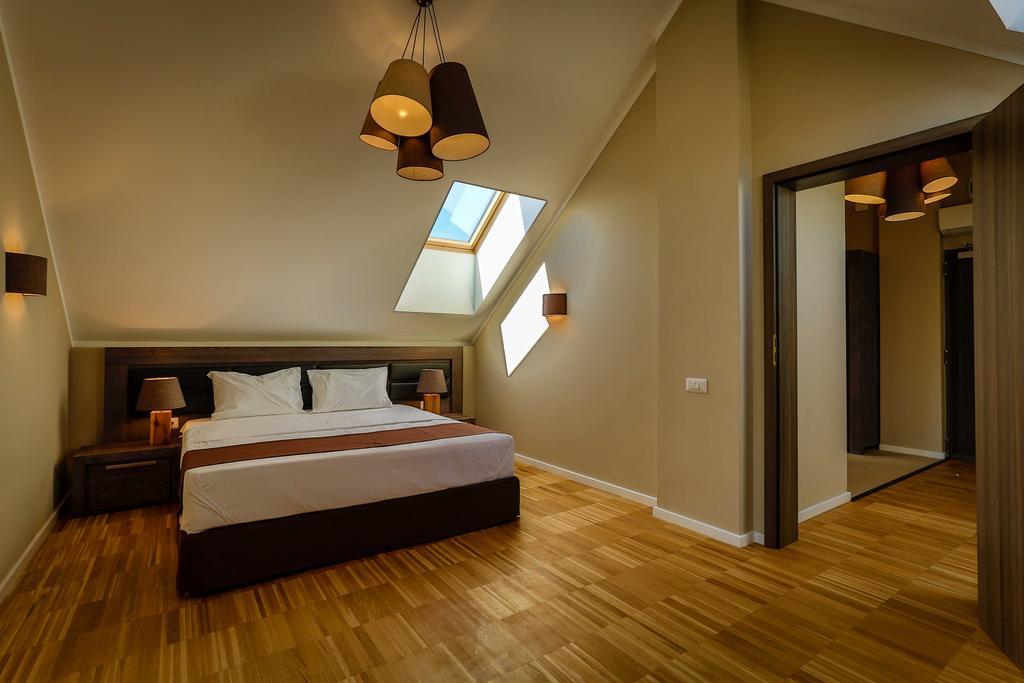 Delta Boutique & Carmen Silva Resort Crisan  Rom bilde